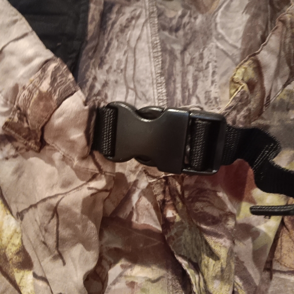 Gander Mountain light weight camo pants - Picture 4 of 5